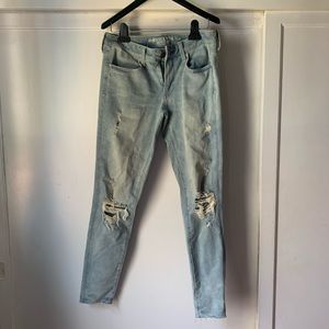 American Eagle Distressed Mom Jeans